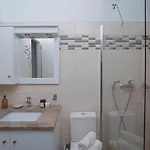 Vasso Sea View Residences *
