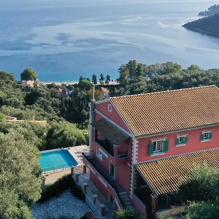 Vasso Sea View Residences *