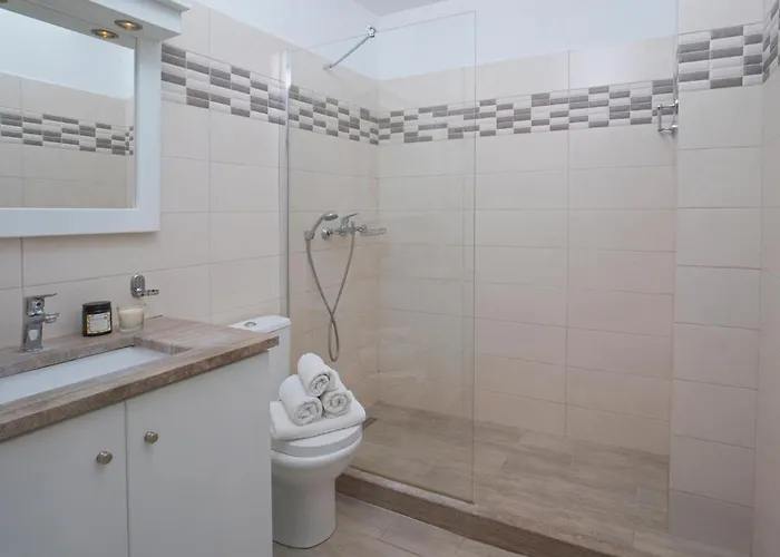 Vasso Sea View Residences شقة *
